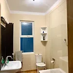 Antolín Yellow Door Apartmán *